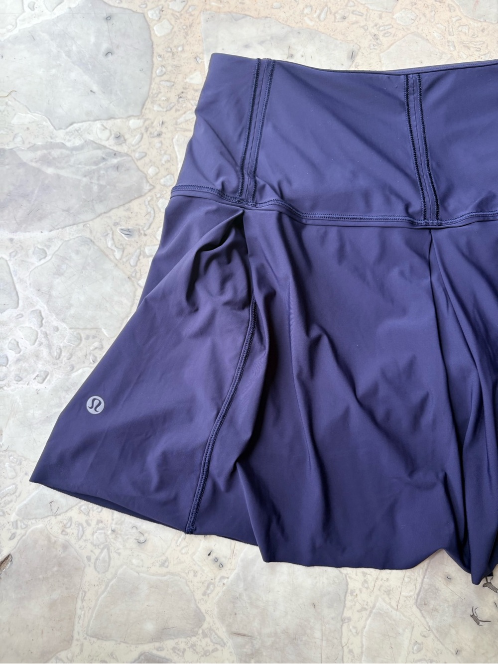 Lululemon Pleated Athletic Skort Dark Navy – Size 6 Tall - Picture 3 of 7